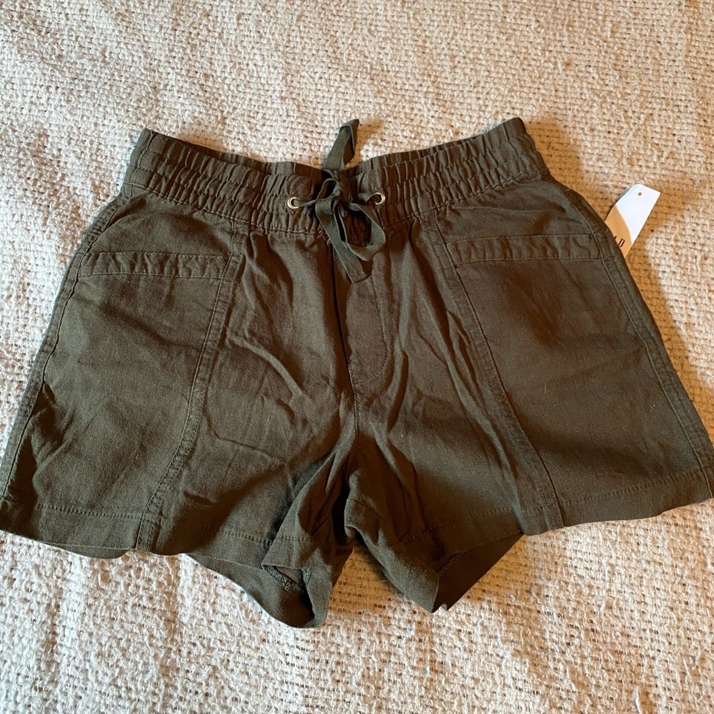 Gap Shorts